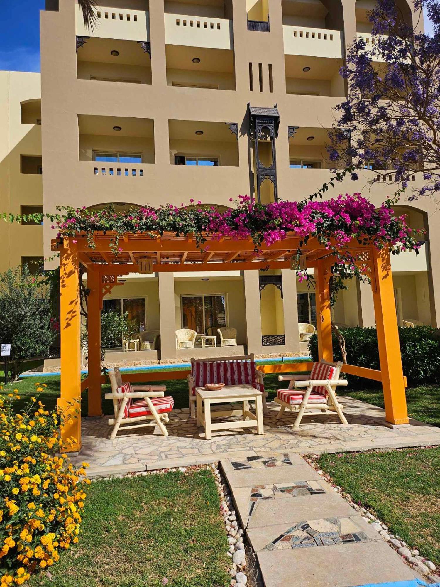 Comfortable Studio In Hotel Karma With Private Beach And Pools Family Only Or Female Hurghada Exterior foto